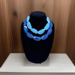 Vintage Chunky Blue Beaded Necklace – 1960s Mod Double Strand Acrylic Beads